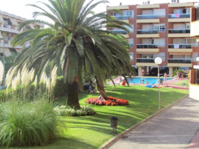 Гостиница Apartamentos Alquihouse Vilafortuny  Камбрильс